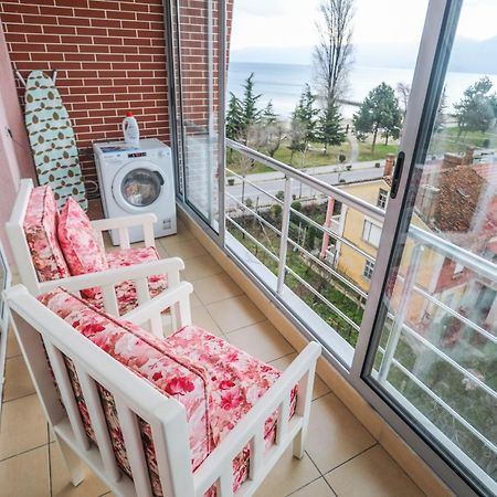 Luxurious Apartment Lake View Pogradec Extérieur photo